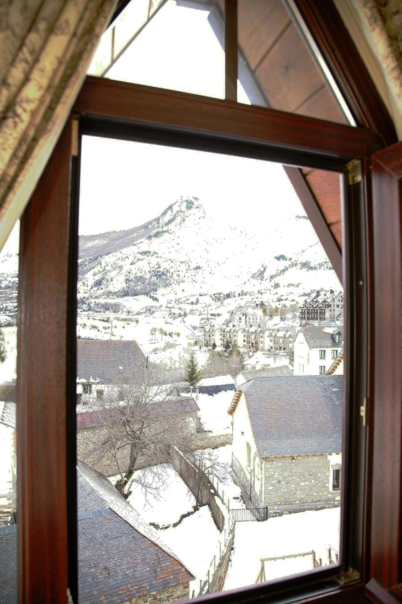 Hotel Almud Sallent de Gállego Rom bilde