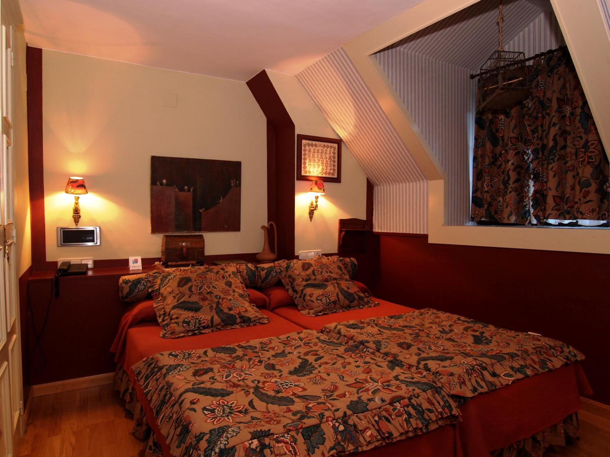 Hotel Almud Sallent de Gállego Rom bilde